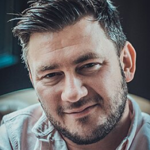 Дмитрий Глуховский