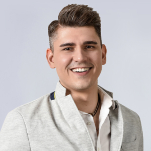 Андрей Каясов